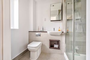 Photo 27- click for photo gallery